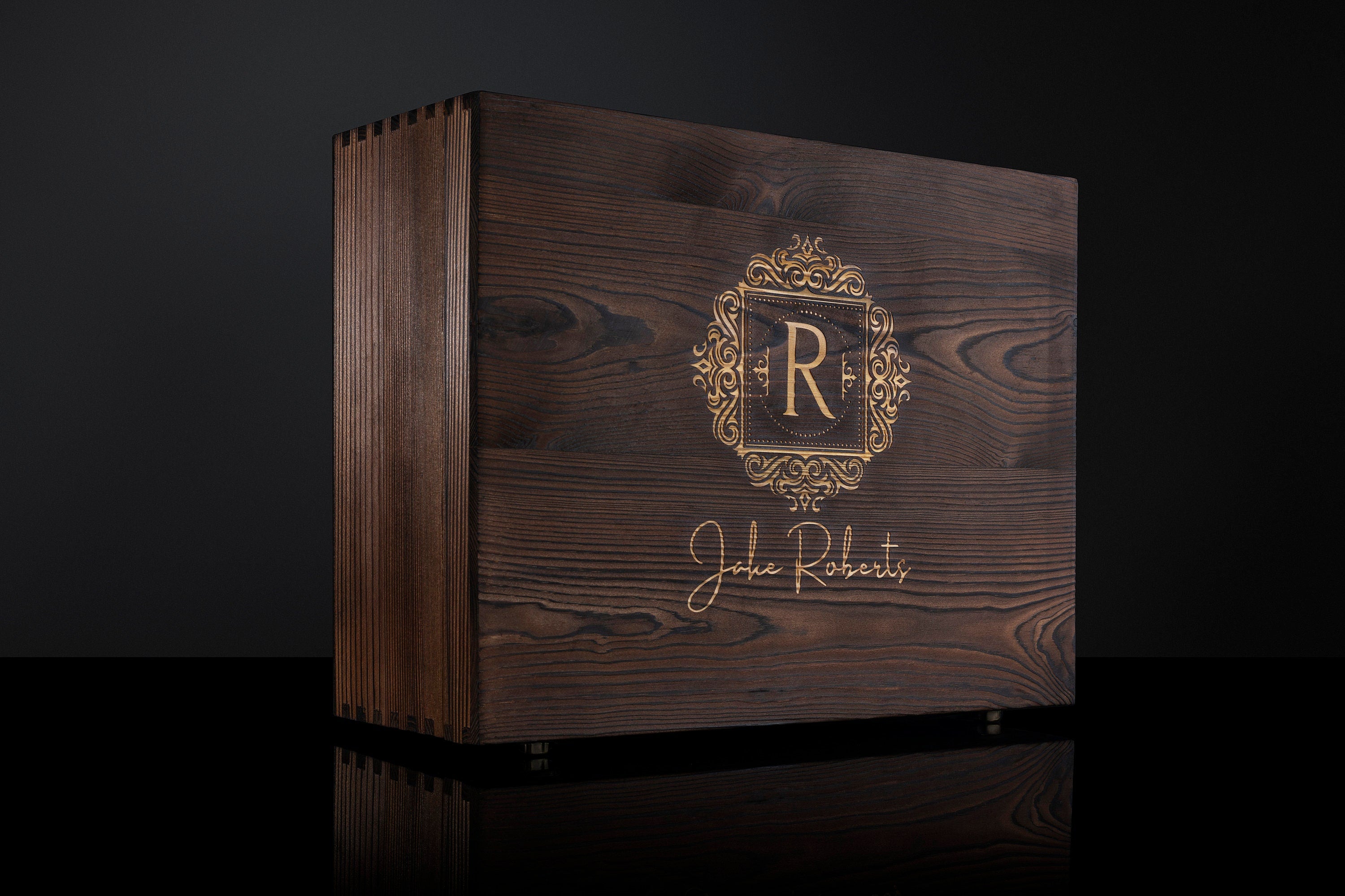 Custom Whiskey Decanter Set with Premium Engraving Quality, Great Christmas Gift - Comes with Free Gift Boxes