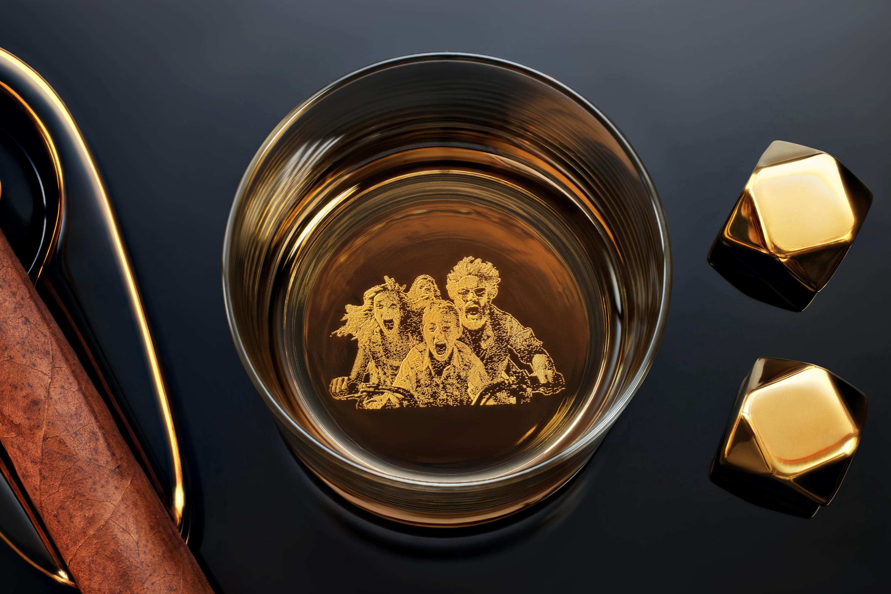 Custom Photo Engraved Whiskey Glass, Unique Holiday Gift for Dad or Husband, Perfect for Special Occasions with Free Gift Box