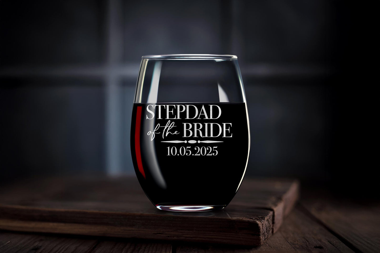 Personalized Wine Glass for Mother of the Bride, Custom Wedding Gift with Your Message, Elegant Gift Box Included