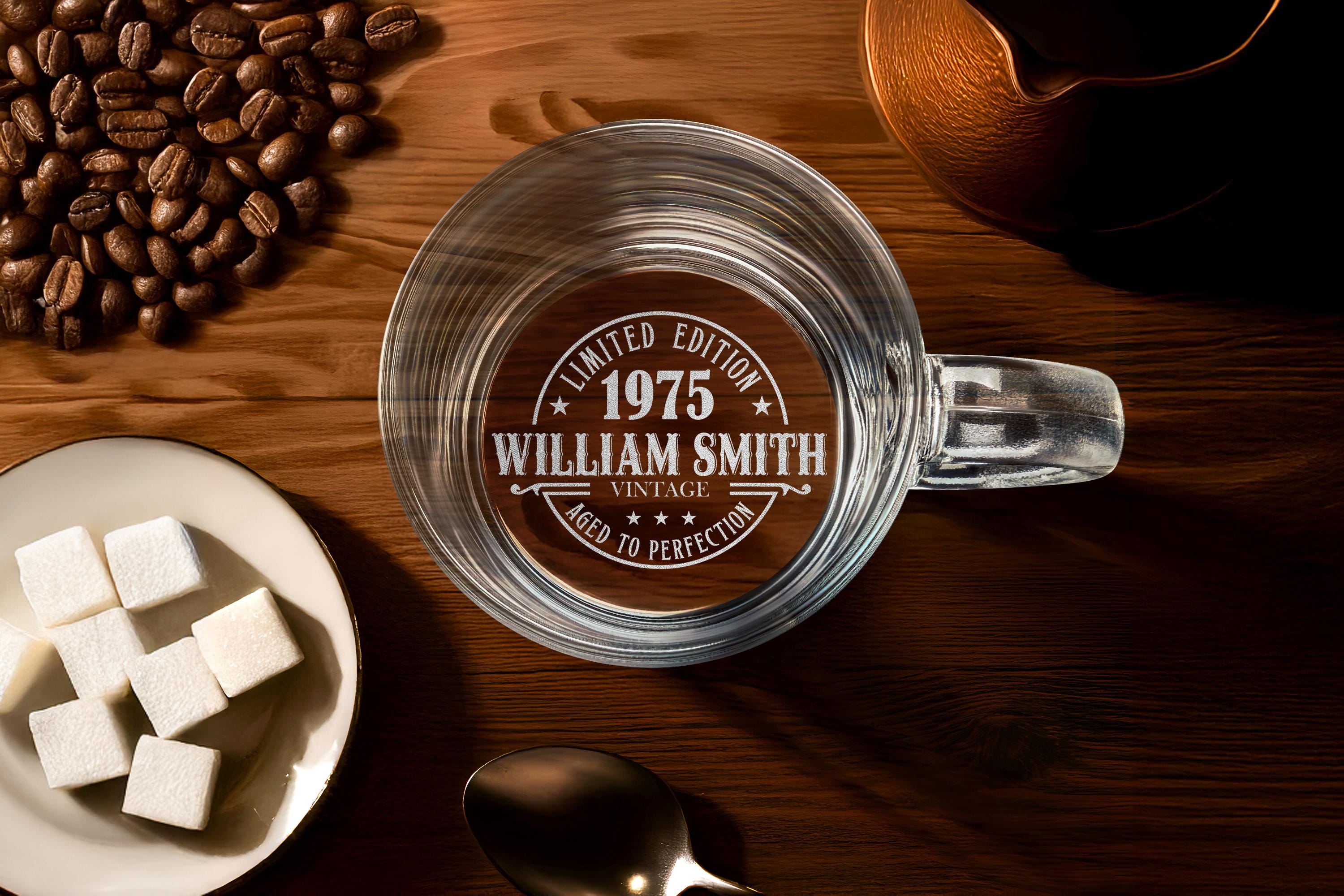 Custom Engraved 50th Birthday Beer Glass – Vintage 1975 Pint – Unique Gift for Dad or Husband, Gift for Him, Man Gifts, Aged to Perfection