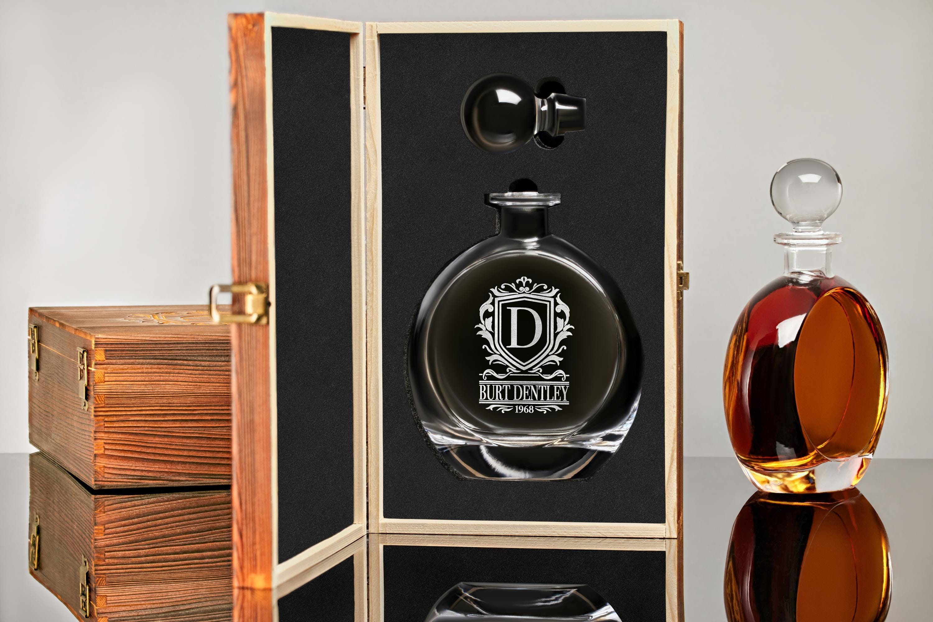 Whiskey Decanter Set with Custom Engraving, Gift for Hm, Perfect Gift for Husband or Boyfriend, Father's Day Gift, Groomsman Gift, Free Box