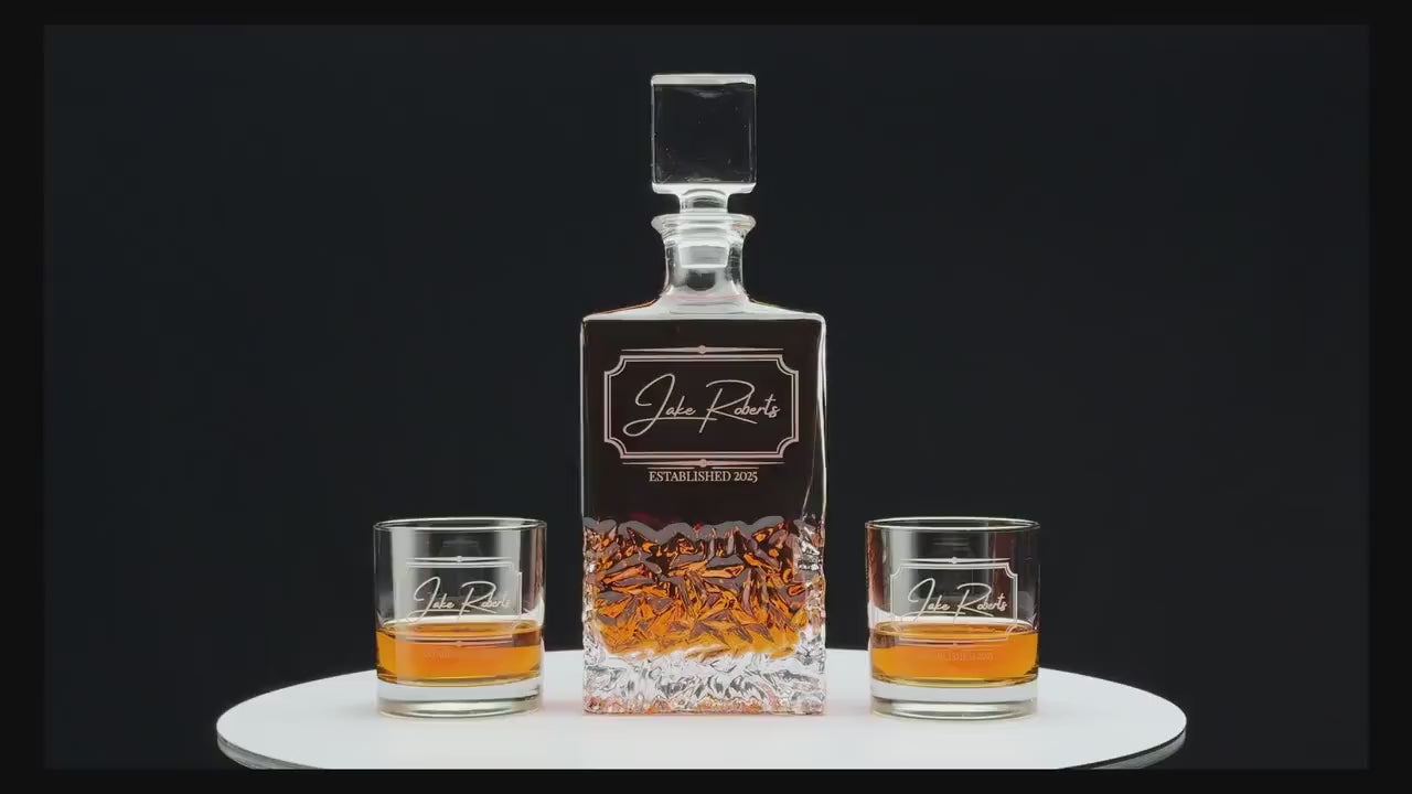 Personalized Whiskey Decanter Set with Premium Engraving Quality, Groomsmen, Christmas Gift, Fathers Day Gift, Comes with Free Gift Boxes.